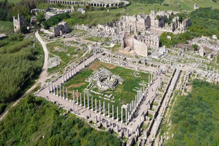 Perge Antik Kenti - Antalya Yakınlarındaki Roma Harikası